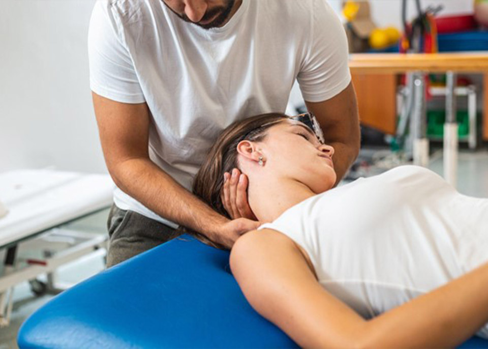 How Much Neck Pain Is Too Much Pain Our Brandon Chiropractors Advice Post