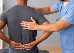 Should I See a Chiropractor or Physical Therapist for Low Back Pain Post
